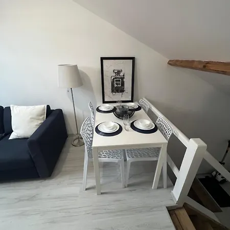 Apartment Neuf,epure Et Bien Place