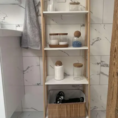 Apartment Neuf,epure Et Bien Place