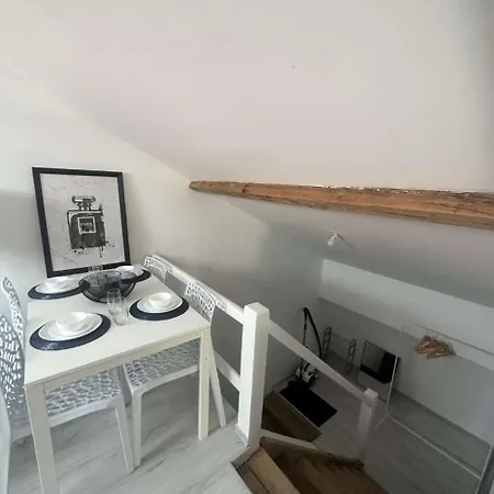 Apartment Neuf,epure Et Bien Place